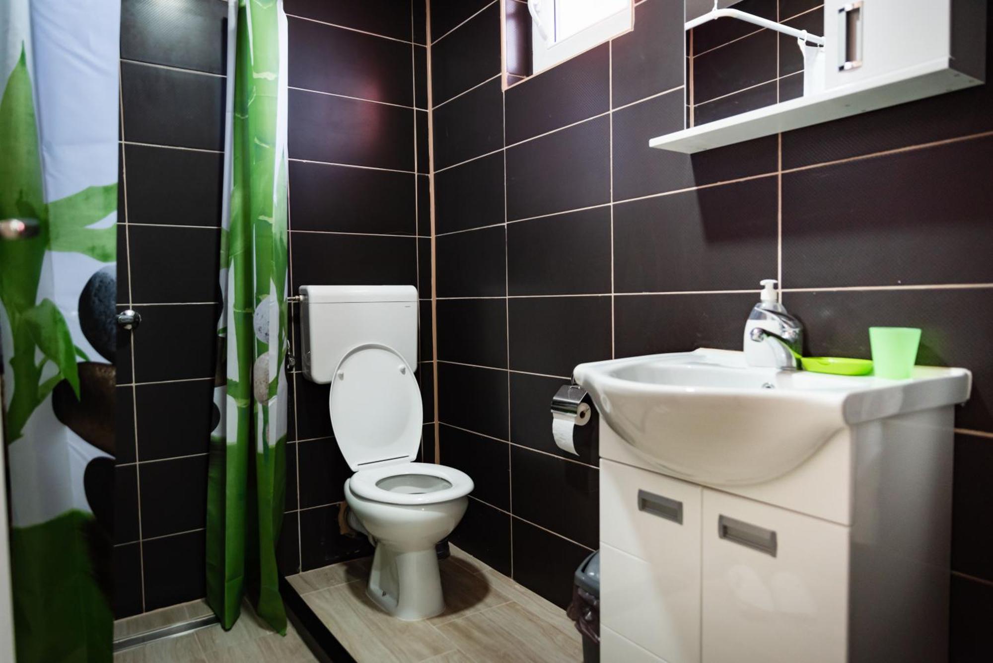 Apartmani Centar Lux New ズレニャニン 部屋 写真
